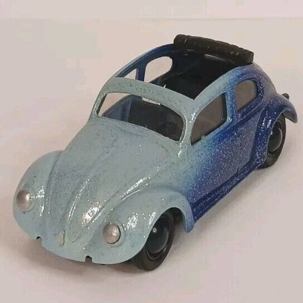 Vitesse Volkswagon VW Beetle Split-Back Diecast 1:43 (Bumpers Missing) Portugal